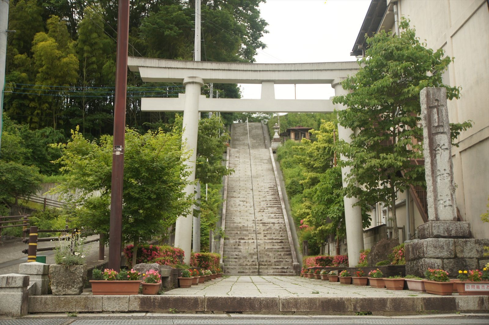 茨城大子町・十二所神社百段階段
