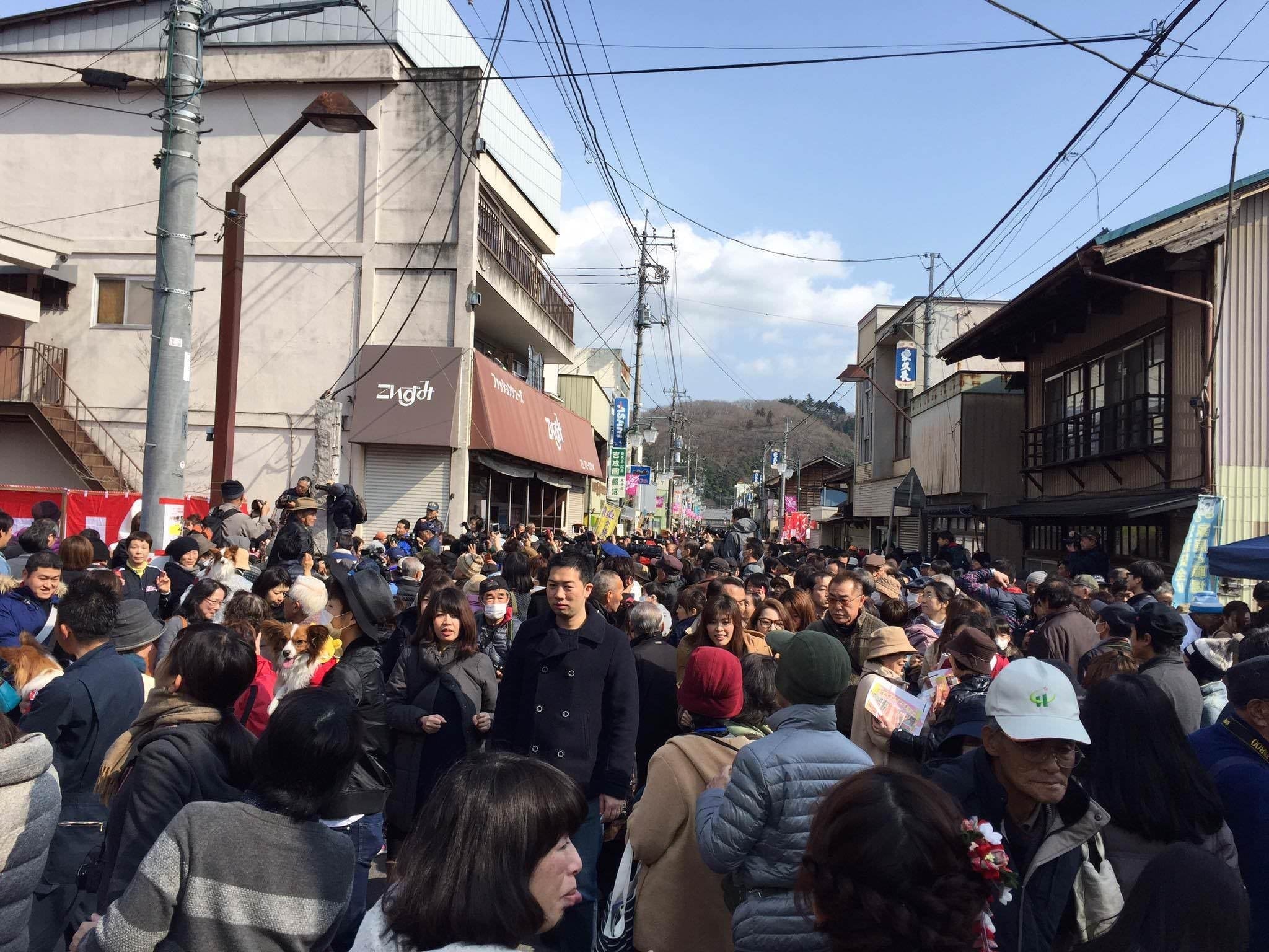大子町・百段階段でひなまつり、花嫁行列